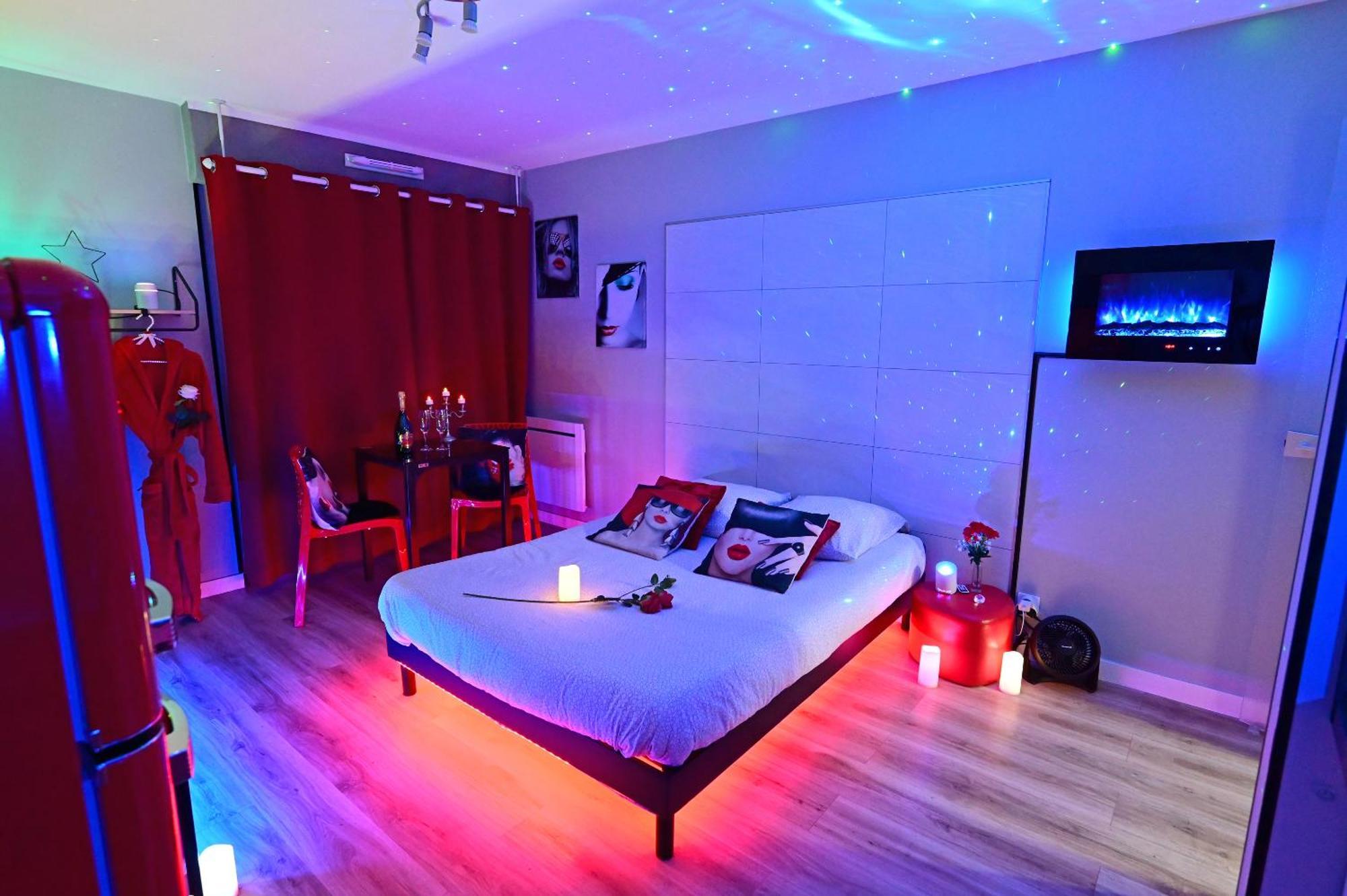 Grand Studio Biscarrosse Plage Une Nuit A 2 Avec Sauna Luxe, Balneo, Ocean Rien Que Pour Vous Buitenkant foto
