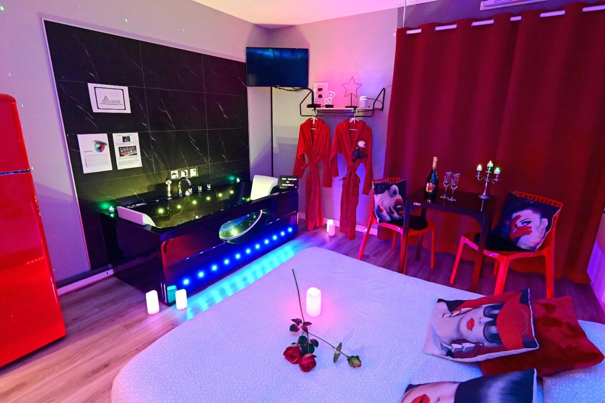 Grand Studio Biscarrosse Plage Une Nuit A 2 Avec Sauna Luxe, Balneo, Ocean Rien Que Pour Vous Buitenkant foto
