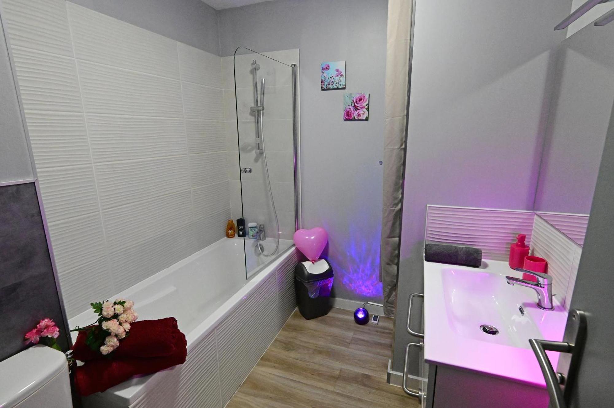 Grand Studio Biscarrosse Plage Une Nuit A 2 Avec Sauna Luxe, Balneo, Ocean Rien Que Pour Vous Buitenkant foto
