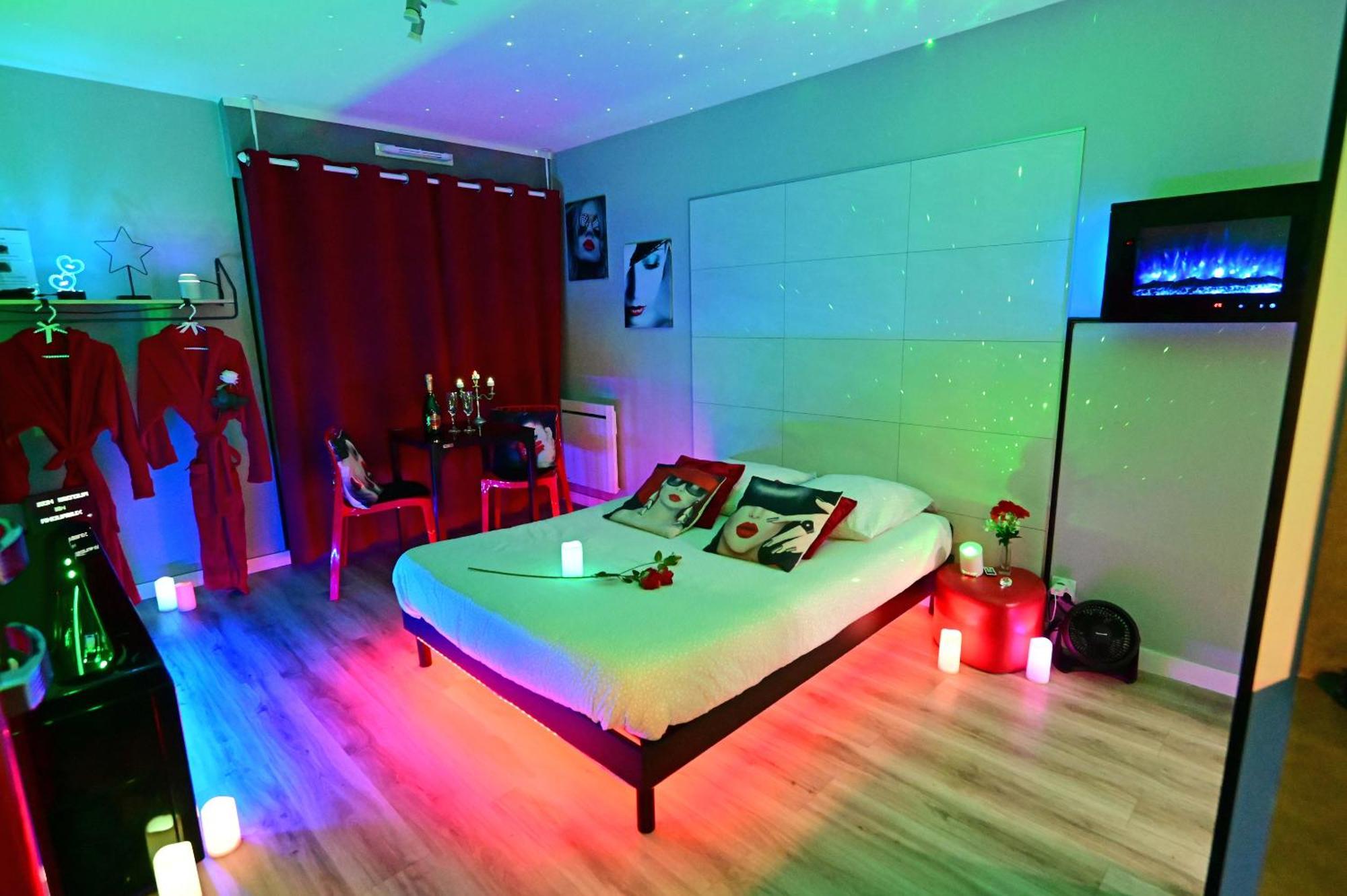 Grand Studio Biscarrosse Plage Une Nuit A 2 Avec Sauna Luxe, Balneo, Ocean Rien Que Pour Vous Buitenkant foto