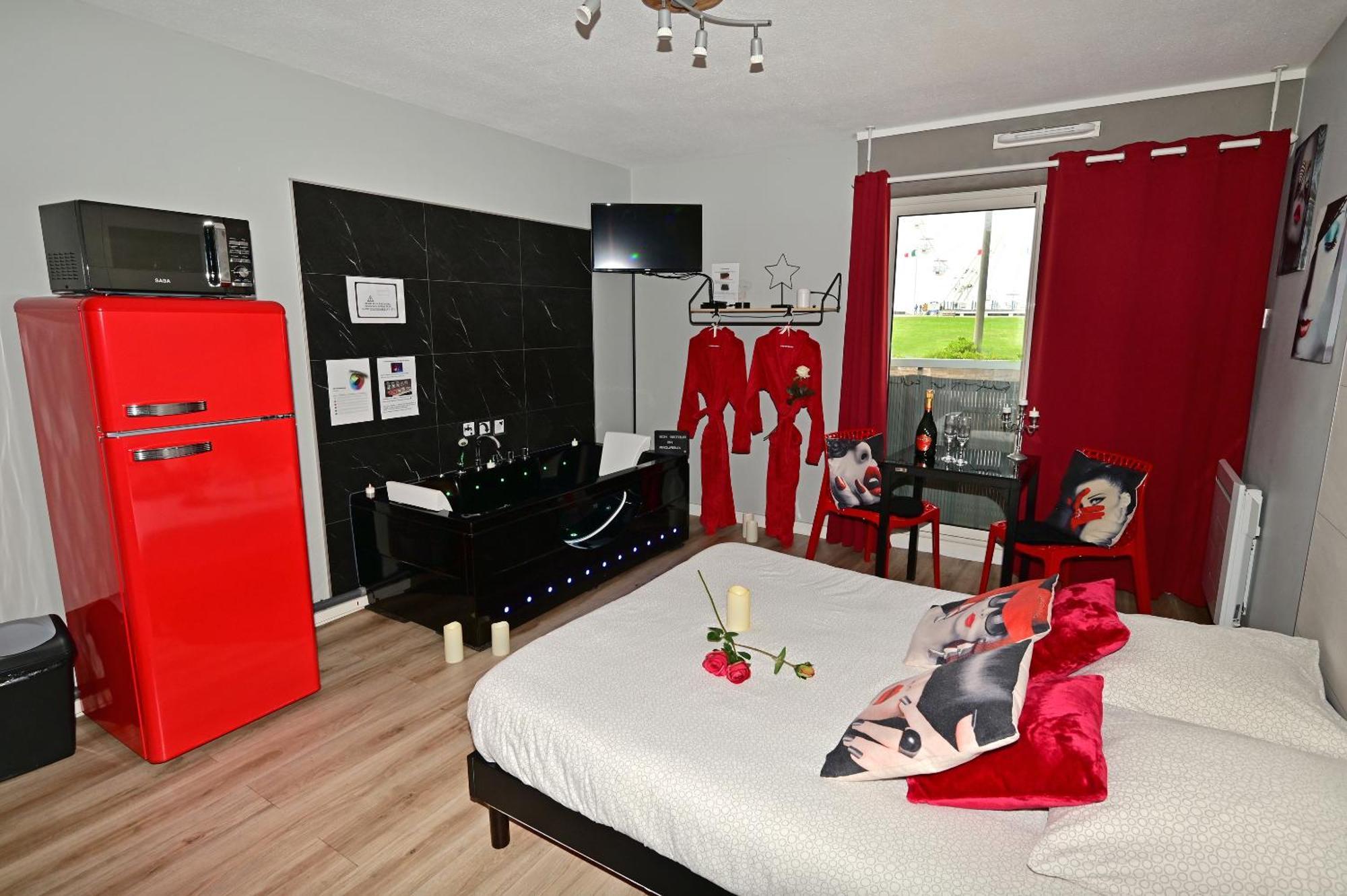 Grand Studio Biscarrosse Plage Une Nuit A 2 Avec Sauna Luxe, Balneo, Ocean Rien Que Pour Vous Buitenkant foto